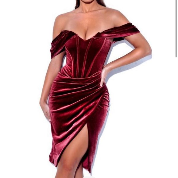 Velvet Off The Shoulder Corset Dress - Burgundy - Miss Circle - X-Small - Picture 3 of 5